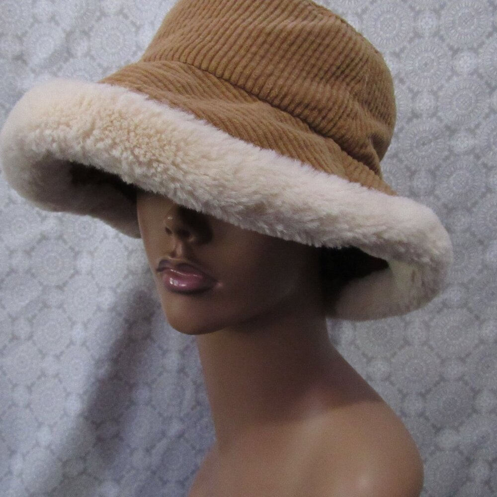 Faux Fur Trim Corduroy Bucket Hat with Fleece Lining, Adult OS